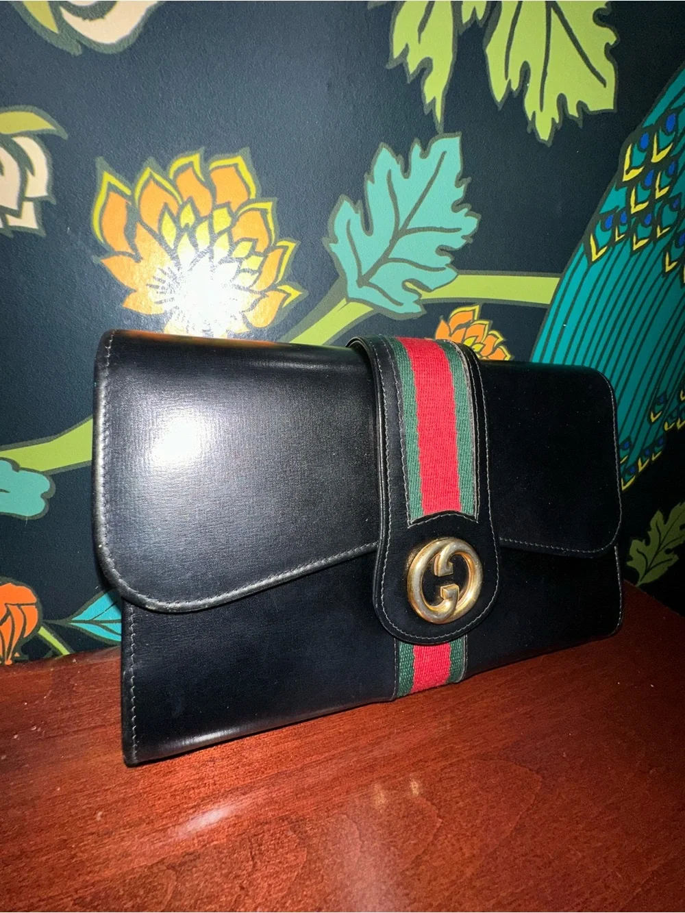 Vintage 1970s Gucci Black Leather Web Stripe GG Clutch